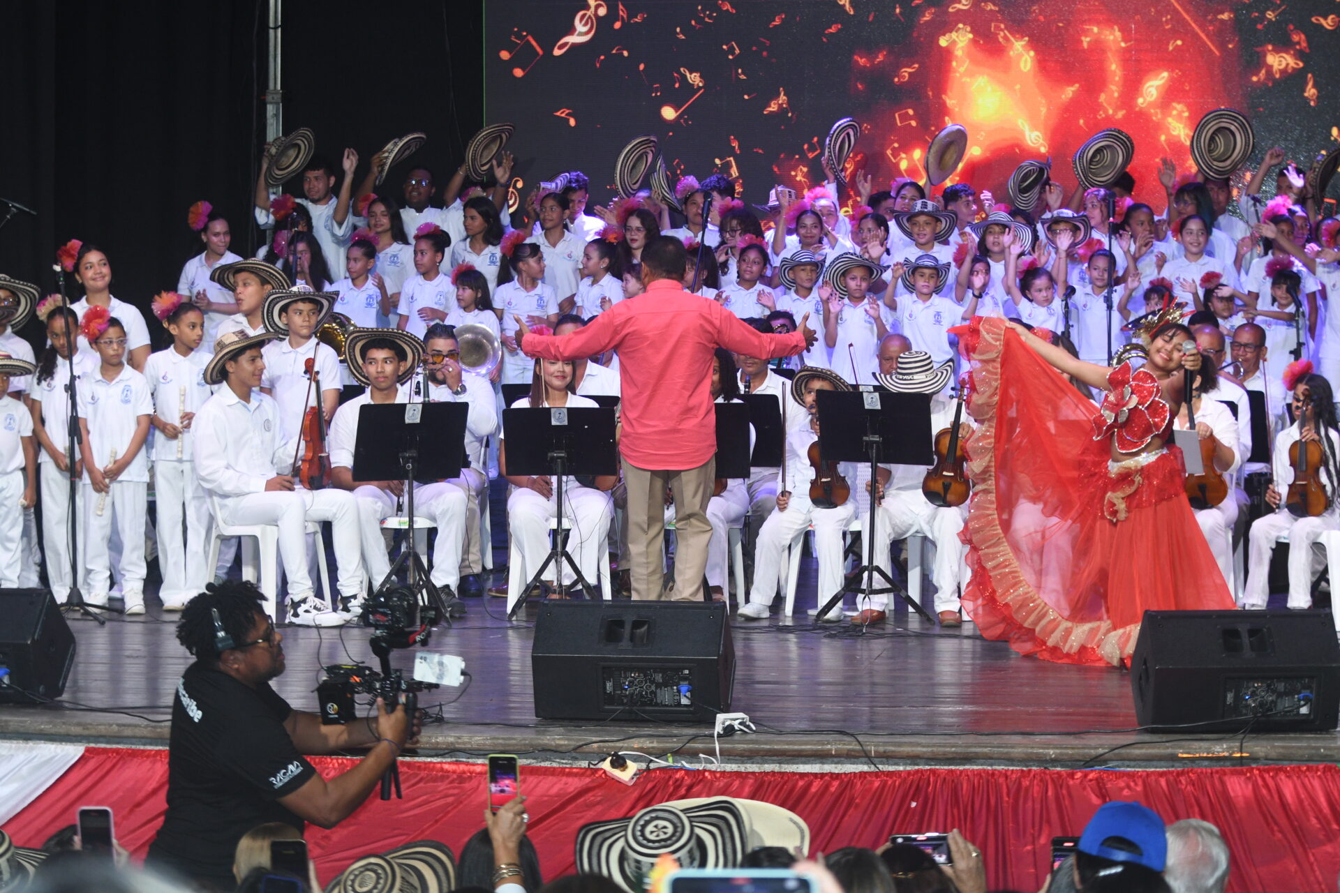 Color, alegría, ternura y talento infantil marcaron la apertura del XL Encuentro Nacional de Bandas 2025 en Sincelejo