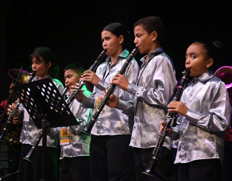 Con esfuerzo ejemplar de la niñez de Bolívar y Córdoba se quedaron con el podio de Bandas Escuela